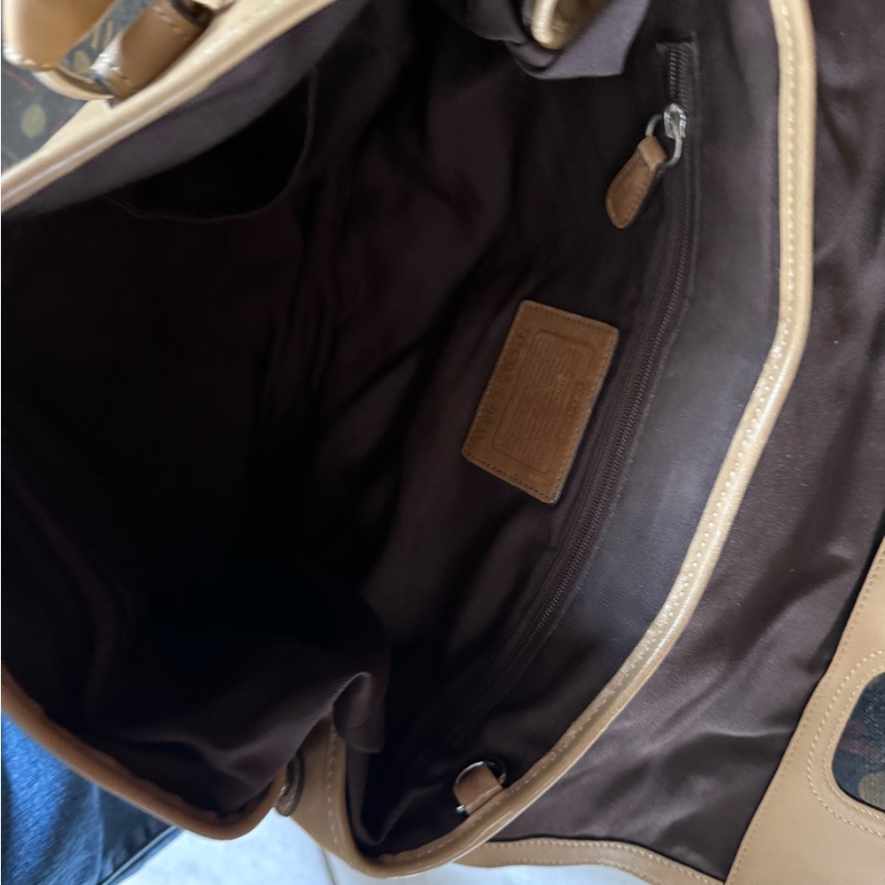 Coach Tan Leather Shoulder Bag - Picture 6 of 8